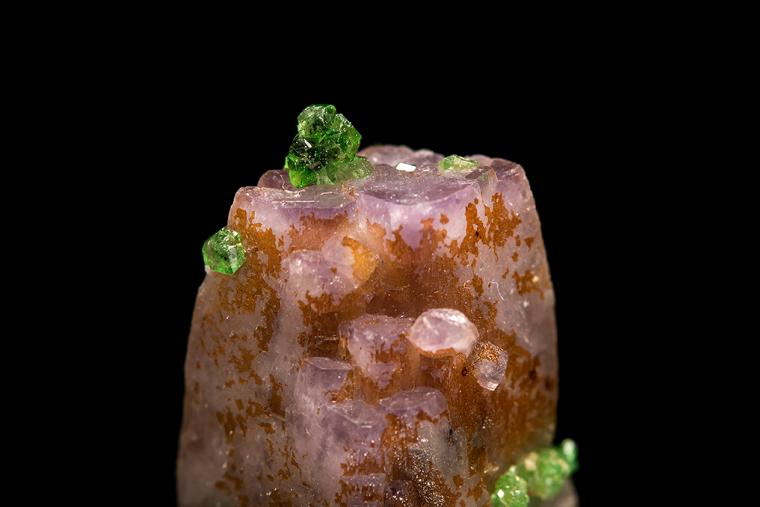 PREHNITE with GROSSULAR